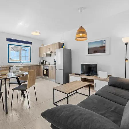 Home2book Sunshine Playa Blanca, Terrace *